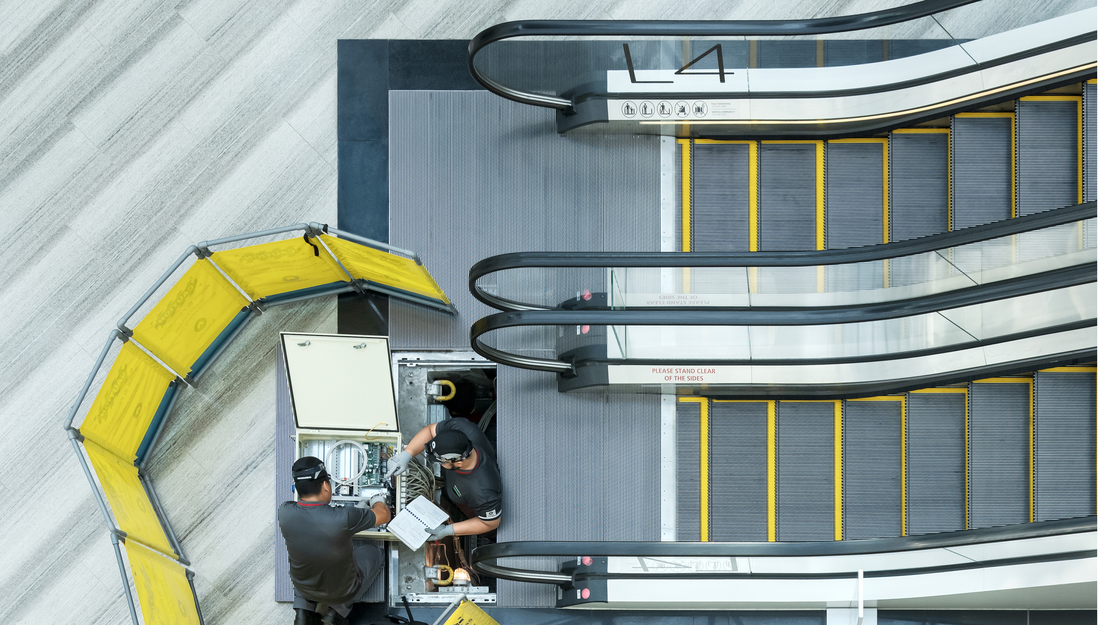 de modernización para escaleras eléctricas o móviles | Schindler Colombia